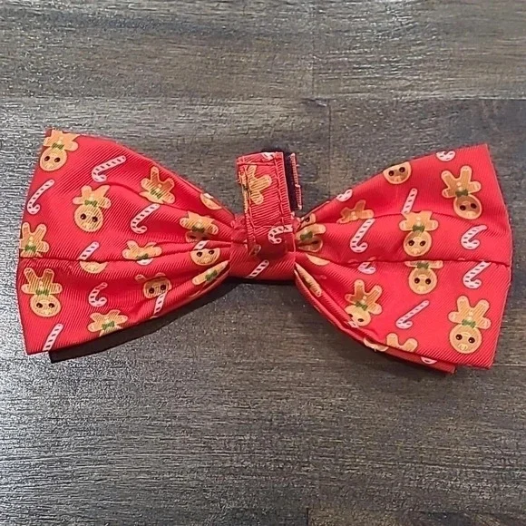 Gingerbread and Candy Cane Dog Bow Tie - Picture 6 of 7